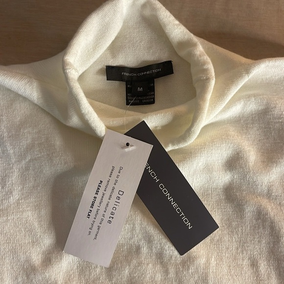 French Connection - mock neck sweater - women’s sz medium - Picture 3 of 4